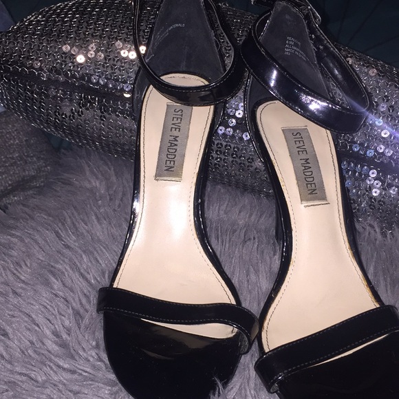 Steve Madden Shoes - Black patent Heels